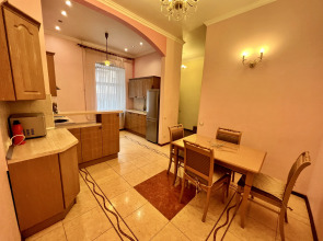 Апартаменты Большая Морская 21 трехкомнатные