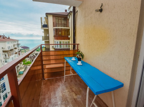 Апартаменты Стильная квартира с видом на море