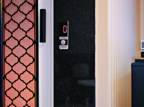 Отель The Saint