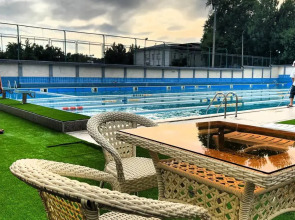 Отель Grand Avenue