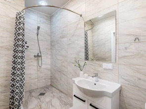 Апартаменты Happy Miracle Уютная Квартира рядом с Центром и Станцией Метро