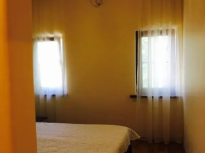 Отель Kiaraz Start