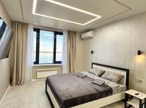 Studiya na naberezhnoy Flat