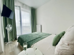 Апартаменты на Фармана Салманова 1