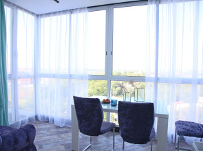 Апартаменты Малевич - мята, лаванда и горький шоколад в интерьере