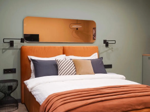 Апартаменты Pavlov Оранжевая