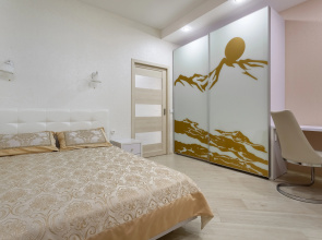 V Tsentre S Vidom Na More Apartments