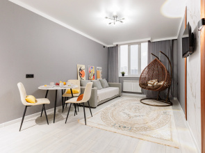 Myagkoye Gnyozdyshko S Kreslom U Khan-Shatyra Flat
