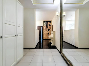 Квартира Двухкомнатная Классическая на Большой Красной 63