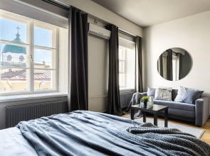 Апартаменты Двухуровневые Little Italy 140 кв.м с видом на собор