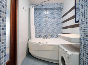 Квартира Замечательная в Центре Города рядом с ДГТУ