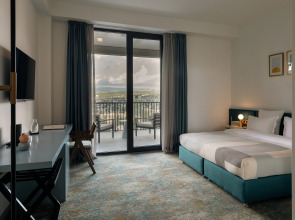 Отель Castor & Pollux