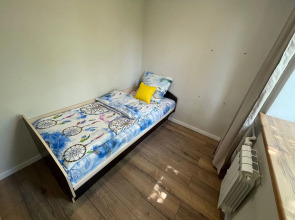 Апартаменты 2-х комнатные апартаменты на Есенина 69