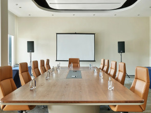 Aden Hotel & Business Centre Minsk (airport)