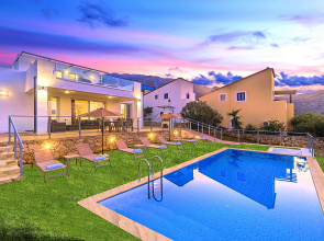 Costa Maris Villa Private Pool
