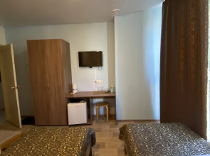 Отель White House