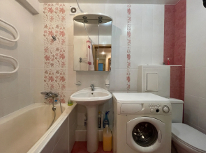 Квартира Двухкомнатная на Шило 192