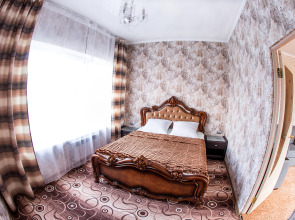 Отель Империал