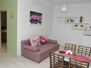 Апартаменты по ул. Малая Троицкая, д.13