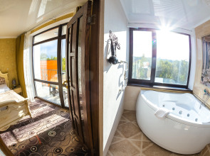 Отель Империал