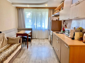 Апартаменты на Физкультурной 115