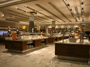 Отель Grand Park Lara