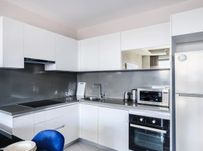 Apartments Grand Residence by NewInn