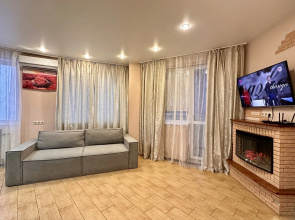 Uyutnaya Yevro Treshka v Tsentre Goroda Flat