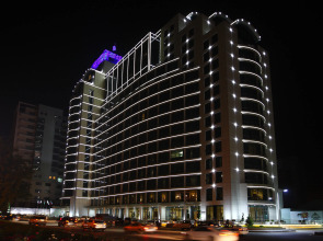 Отель Qafqaz Baku City Hotel and Residences