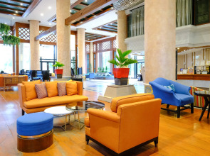 Отель Long Beach Garden Hotel & Pavilions