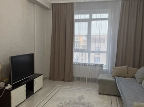 Kvartira uutnaa 2-komnatnaa vozle Abu Dhabi Plaza
