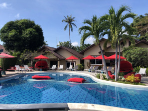 Отель Royal Beach Boutique Resort & Spa