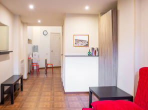 Хостел Бугров