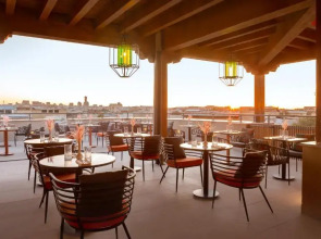 Отель Mercure Bukhara Old Town