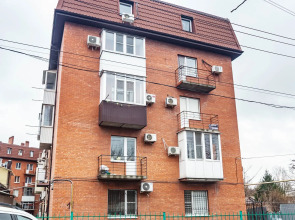 Апартаменты Квартира Недалеко от ЖД Вокзала