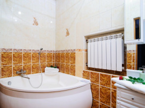 Апартаменты возле ГУМа