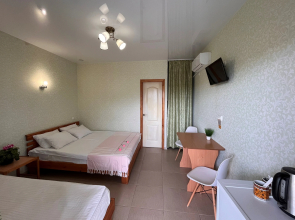 M33 Guest House