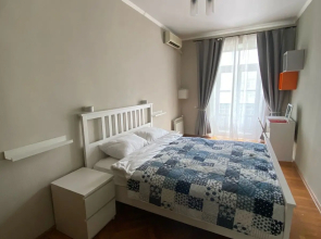 Квартира Трехкомнатная в Центре Уфы