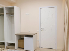 Apple Hostel