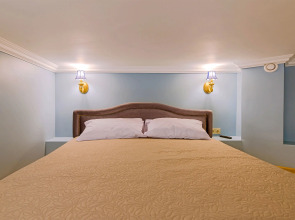 Квартира ColorSPB Дом Художников