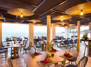 Отель Aksorn Rayong The Vitality Collection