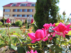 Отель Новый