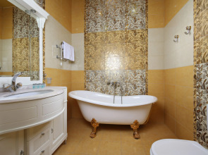 Домбай Пэлас