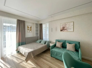 Ryadom S Plyazhem Flat