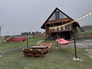 Apartments Cottage Mtachy