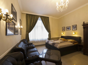 Апартаменты Karla Capka Street