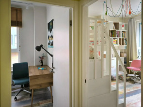 Квартира Комфортная с Просторной Гостиной, Спальней, Детской, Кабинетом и Двумя Санузлами