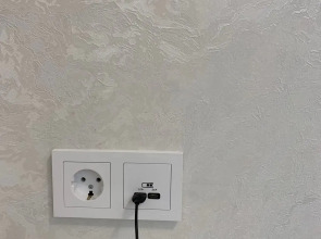 Апартаменты "Эленика" 2-х комнатная Квартира с выходом в парк в Центре города