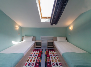 Отель Бирюза