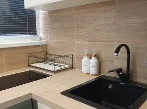 Апартаменты Яркая Студия